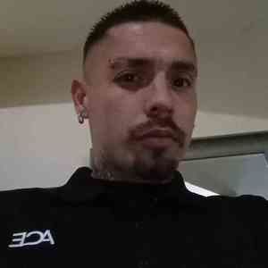 Meet your Posher, Ramiro